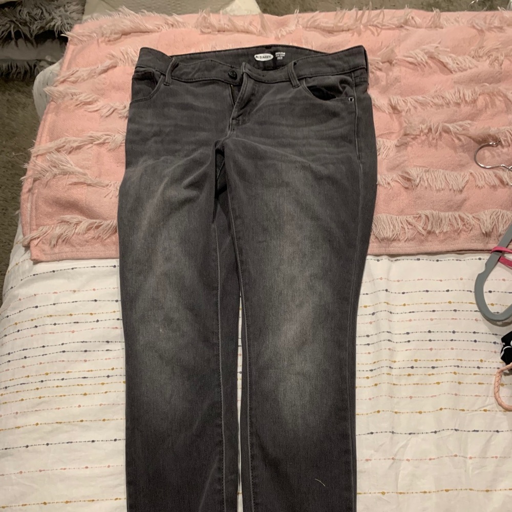 old navy grey high rise skinny jeans